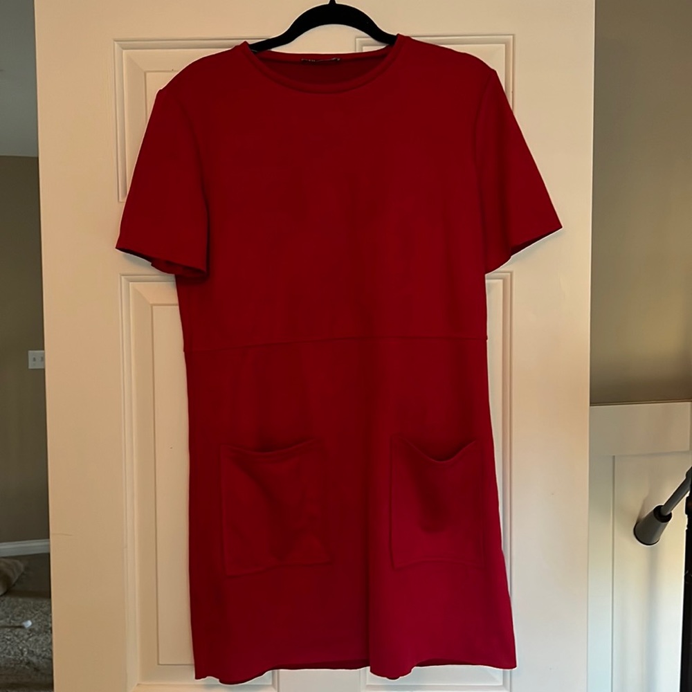 Red Zara work dress! Cute pockets!